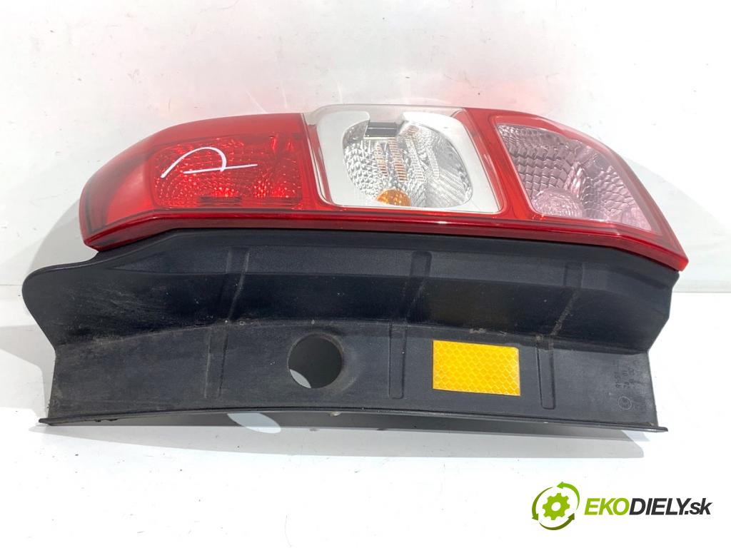 DACIA DUSTER SUV 2013 92 kW 1.2 TCe 125 1197 Svetlo pravy zad 265506837R