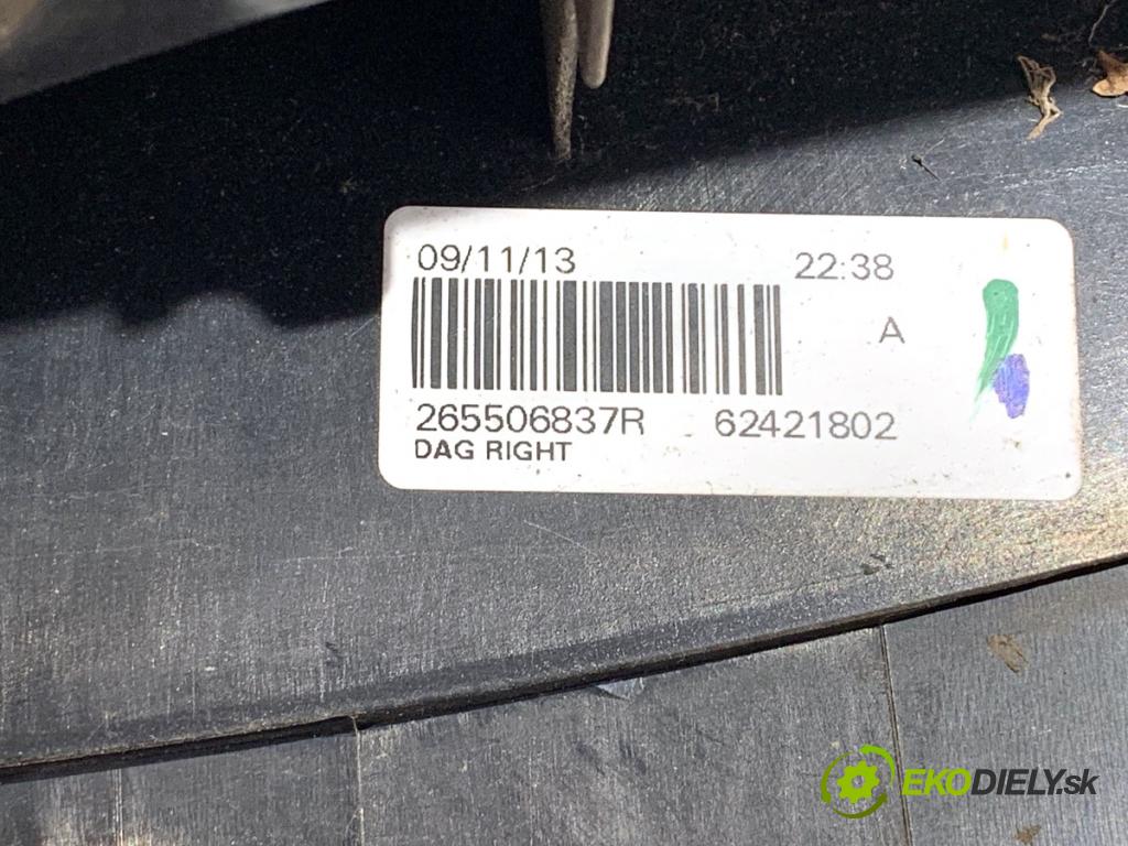 DACIA DUSTER SUV 2013 92 kW 1.2 TCe 125 1197 Svetlo pravy zad 265506837R