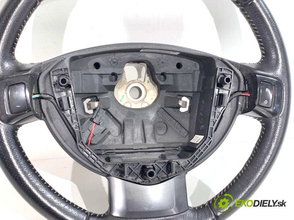 DACIA DUSTER SUV 2013 92 kW 1.2 TCe 125 1197 Volant  (Volant)