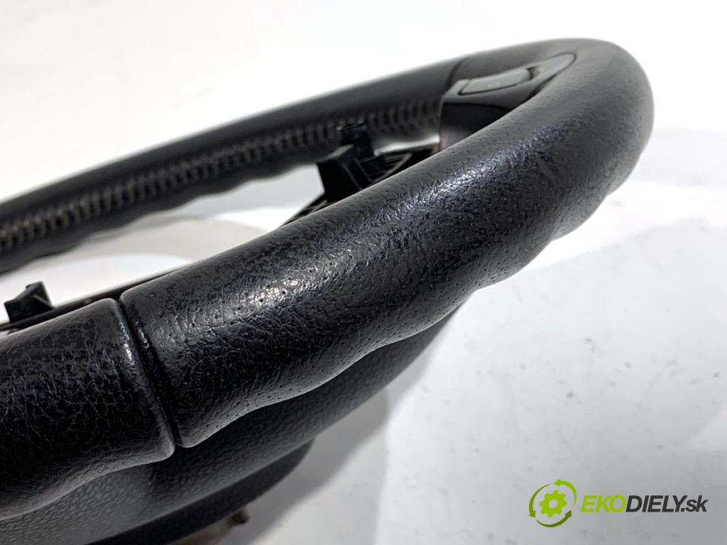 DACIA DUSTER SUV 2013 92 kW 1.2 TCe 125 1197 Volant  (Volant)