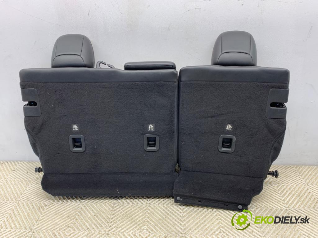 JEEP CHEROKEE KL SUV 2019 200 kW 3.2 V6 4x4 3239 sedadla sedačky sedadlo boční