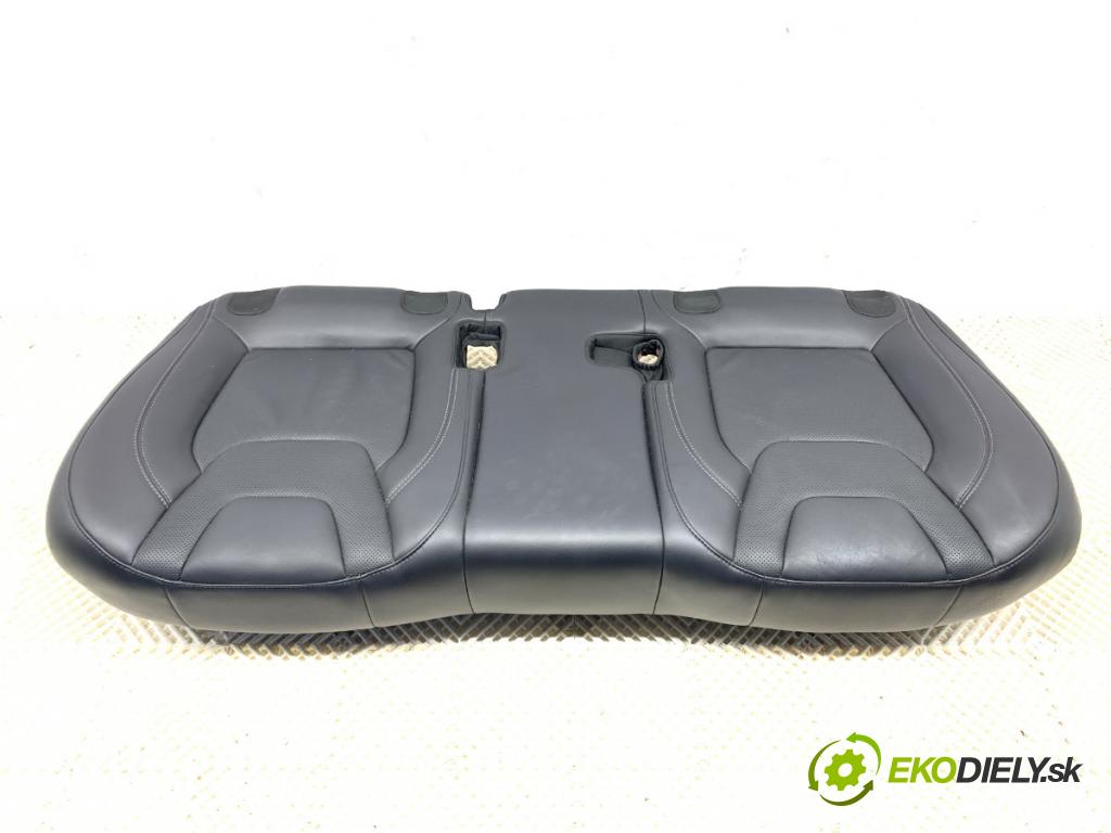 JEEP CHEROKEE KL SUV 2019 200 kW 3.2 V6 4x4 3239 sedadla sedačky sedadlo boční