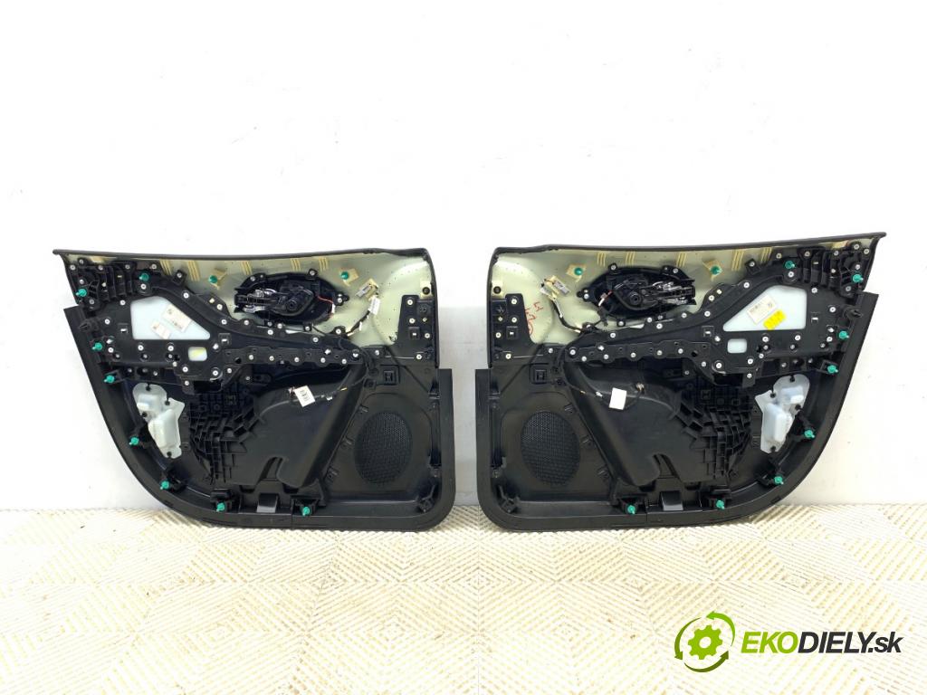 JEEP CHEROKEE KL SUV 2019 200 kW 3.2 V6 4x4 3239 sedadla sedačky sedadlo boční