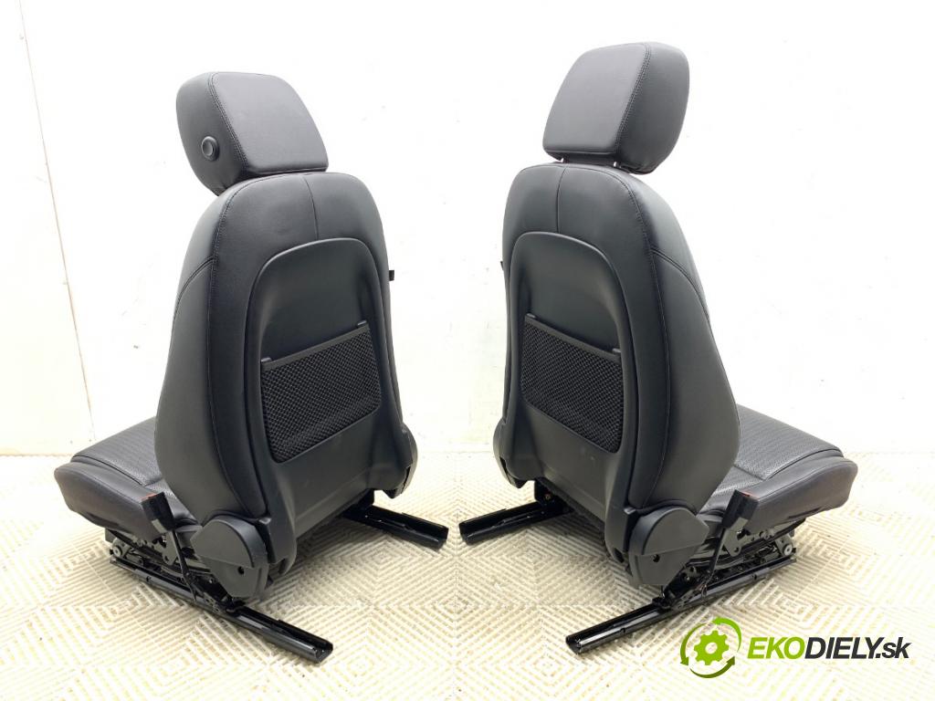 JAGUAR XF II sedan 2018 132 kW 2.0 D 1999 sedadla sedačky sedadlo boční