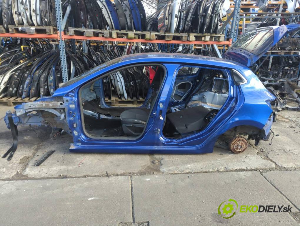 RENAULT CLIO V liftback 2020 74 kW 1.0 TCe 100 (B7MT) 999 karoséria ČTVRŤÁK: Blatník zad ľavy pravy prah strecha PODŁUŻNICA ľavy pravy