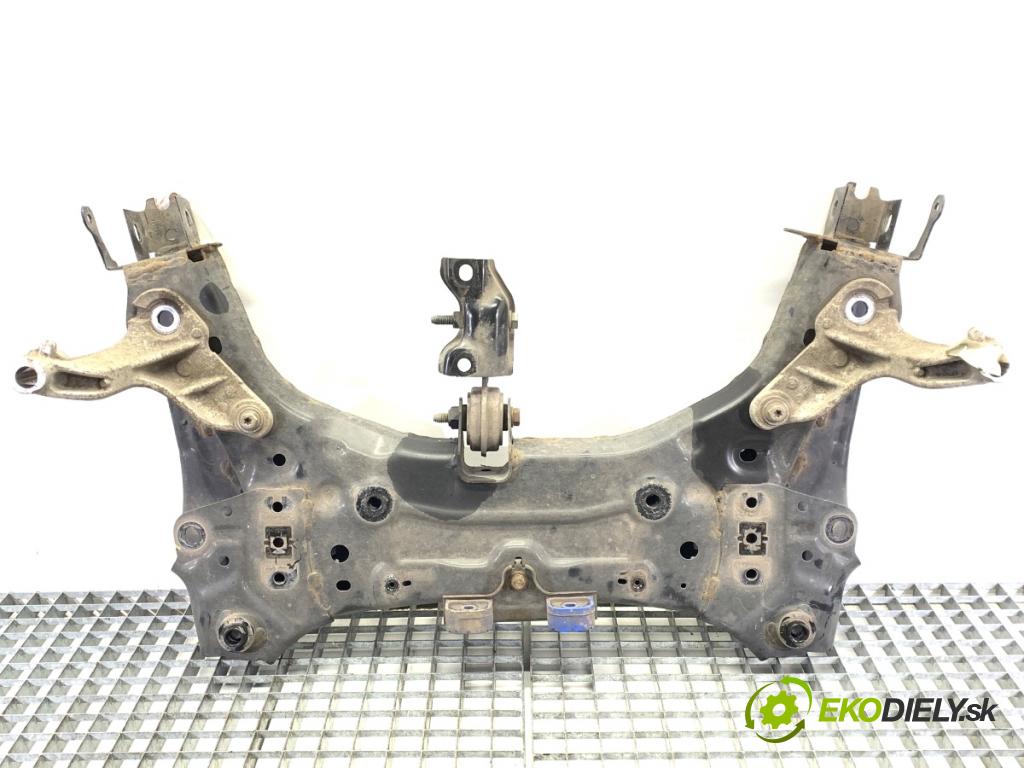 RENAULT CLIO V liftback 2020 74 kW 1.0 TCe 100 (B7MT) 999 výztuha pod motor 544017562R (Přední výztuha)