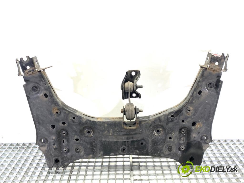 RENAULT CLIO V liftback 2020 74 kW 1.0 TCe 100 (B7MT) 999 výztuha pod motor 544017562R (Přední výztuha)