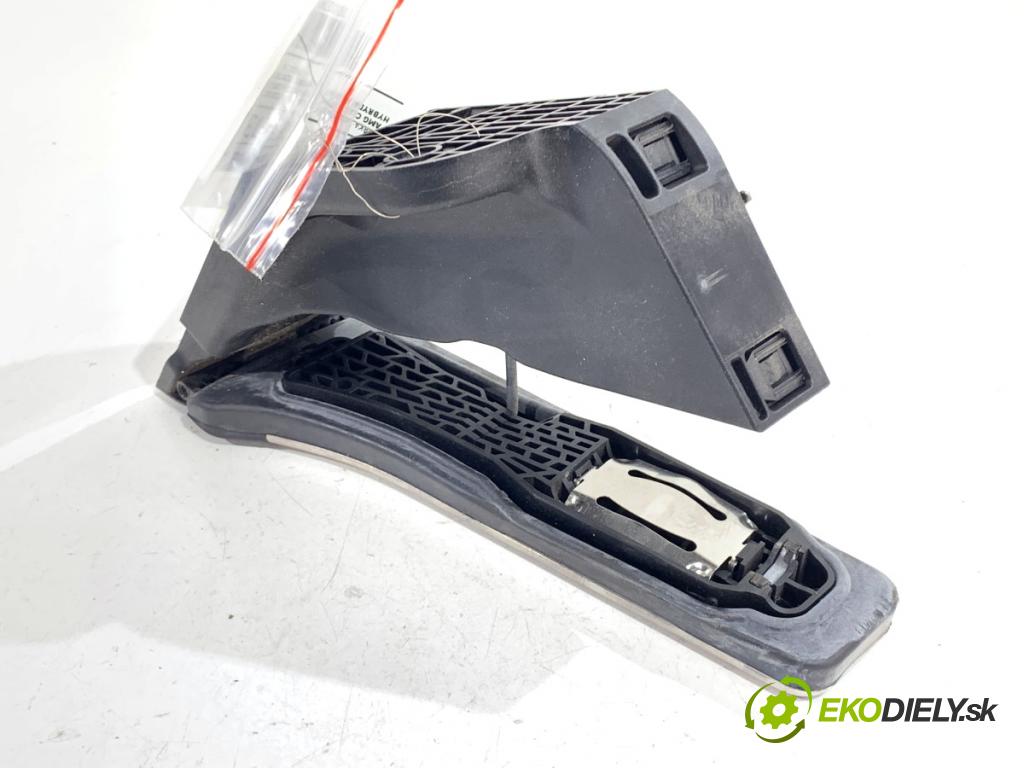 MERCEDES-BENZ CLS coupe 2018 320 kW AMG CLS 53 EQ Boost 4-matic+ (257.361) 2999 Potenciometer plynu A2053000104 (Potenciometer plynového pedálu)