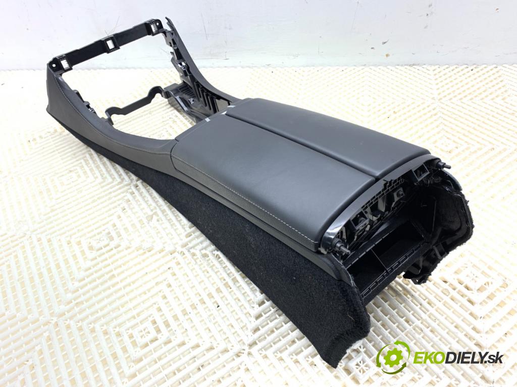 MERCEDES-BENZ CLS coupe 2018 320 kW AMG CLS 53 EQ Boost 4-matic+ (257.361) 2999 Tunel středový A2136802601 (Středový tunel)