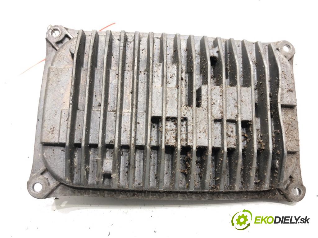 MERCEDES-BENZ CLS coupe 2018 320 kW AMG CLS 53 EQ Boost 4-matic+ (257.361) 2999 Menič XENON A2139002616 (Riadiaca jednotka xenónu)