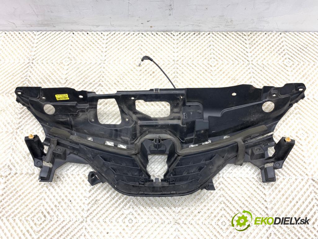 RENAULT CLIO V liftback 2020 74 kW 1.0 TCe 100 (B7MT) 999 Výstuha masky maska