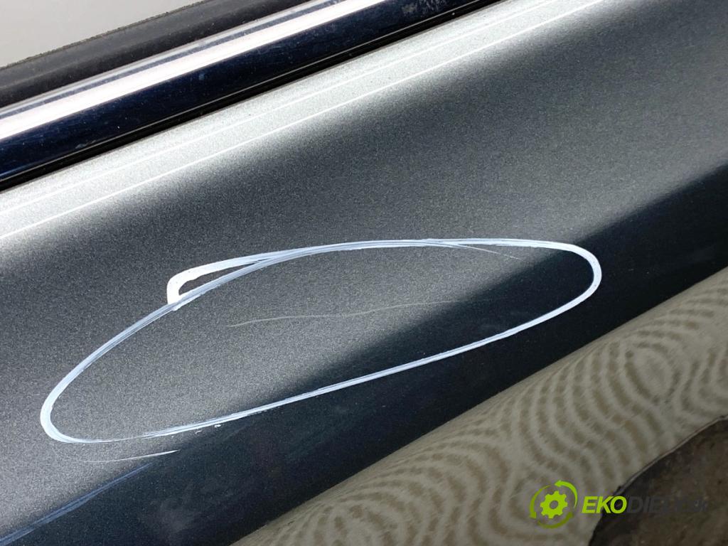 TOYOTA AURIS II Kombi 2017 73 kW 1.8 Hybrid (ZWE186_) 1798 Dvere pravy predný 1G6
