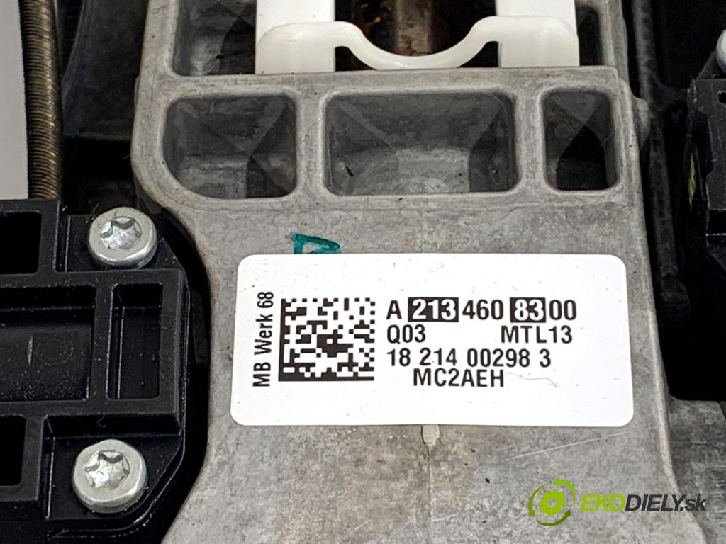 MERCEDES-BENZ CLS coupe 2018 320 kW AMG CLS 53 EQ Boost 4-matic+ (257.361) 2999 hřídel tyč volantu A2134608300 (Tyč řízení (volantu))