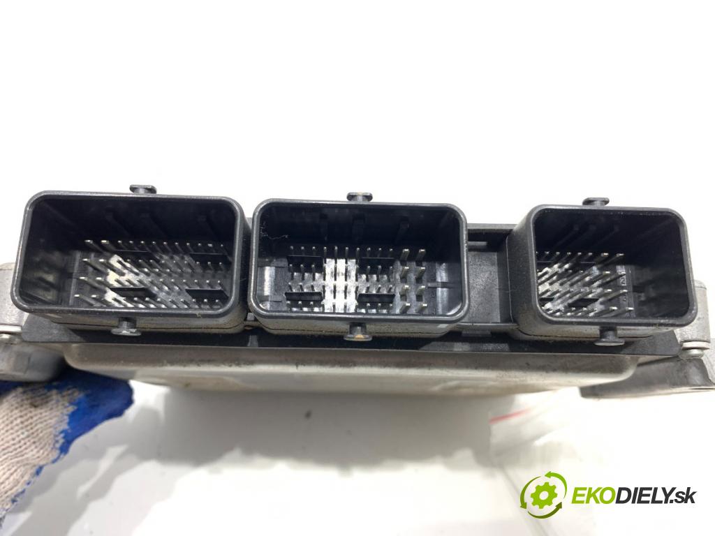 CITROEN C5 III sedan 2009 100 kW 2.0 HDi (RDRHDA) 1997 riadiaca jednotka Motor 9666000180 (Riadiaca jednotka)