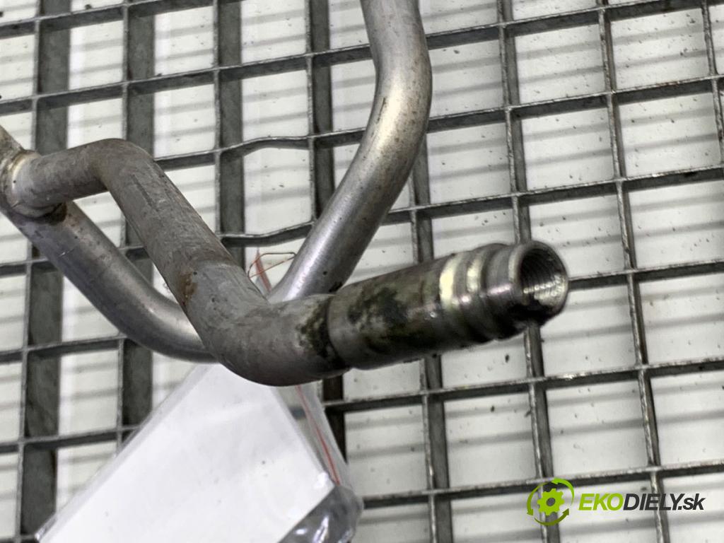 CITROEN C5 III sedan 2009 100 kW 2.0 HDi (RDRHDA) 1997 rúrka klimatizace  (Trubka klimatizace)