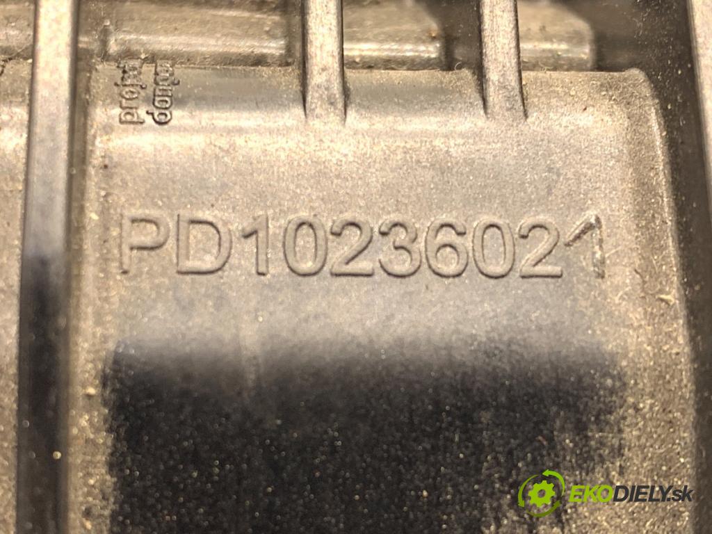 CITROEN C5 III sedan 2009 100 kW 2.0 HDi (RDRHDA) 1997 AirBag koleno: PD10236021