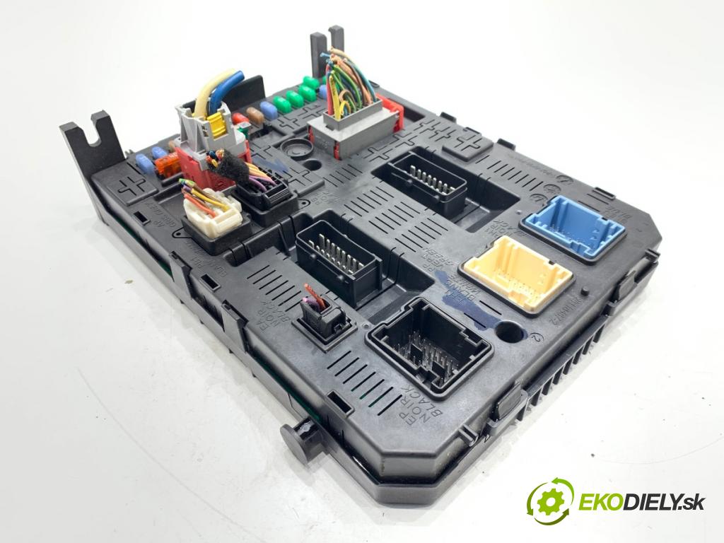 CITROEN C5 III sedan 2009 100 kW 2.0 HDi (RDRHDA) 1997 modul BSI 966405908001 (Pojistková skříňka)