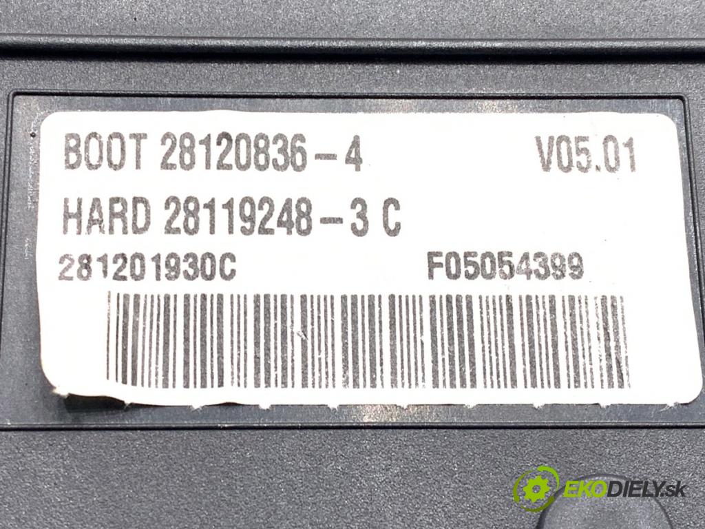 CITROEN C5 III sedan 2009 100 kW 2.0 HDi (RDRHDA) 1997 modul BSI 966405908001 (Pojistková skříňka)