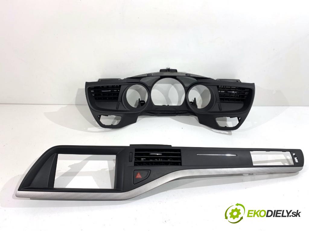 CITROEN C5 III sedan 2009 100 kW 2.0 HDi (RDRHDA) 1997 lišty kryt 9682425577 9682297777 (Lišta)