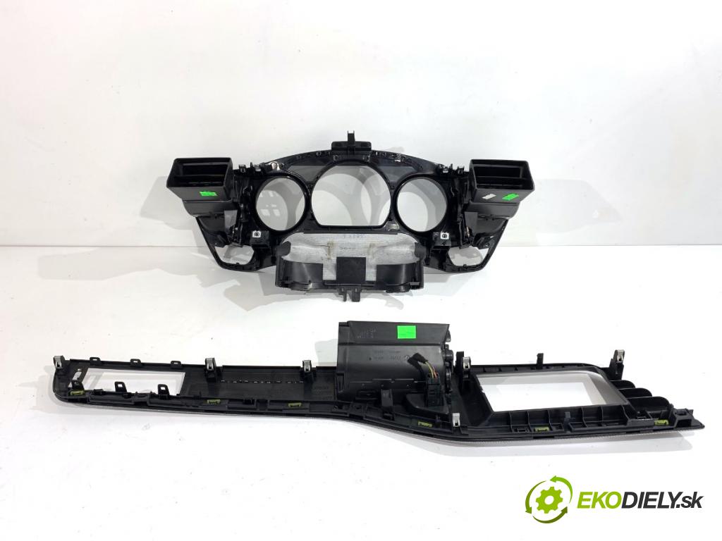 CITROEN C5 III sedan 2009 100 kW 2.0 HDi (RDRHDA) 1997 lišty kryt 9682425577 9682297777 (Lišta)