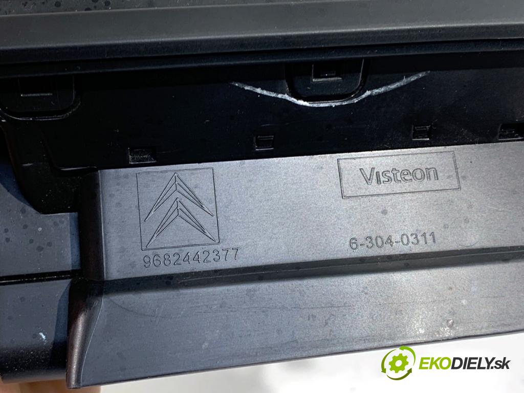 CITROEN C5 III sedan 2009 100 kW 2.0 HDi (RDRHDA) 1997 lišty kryt 9682425577 9682297777 (Lišta)
