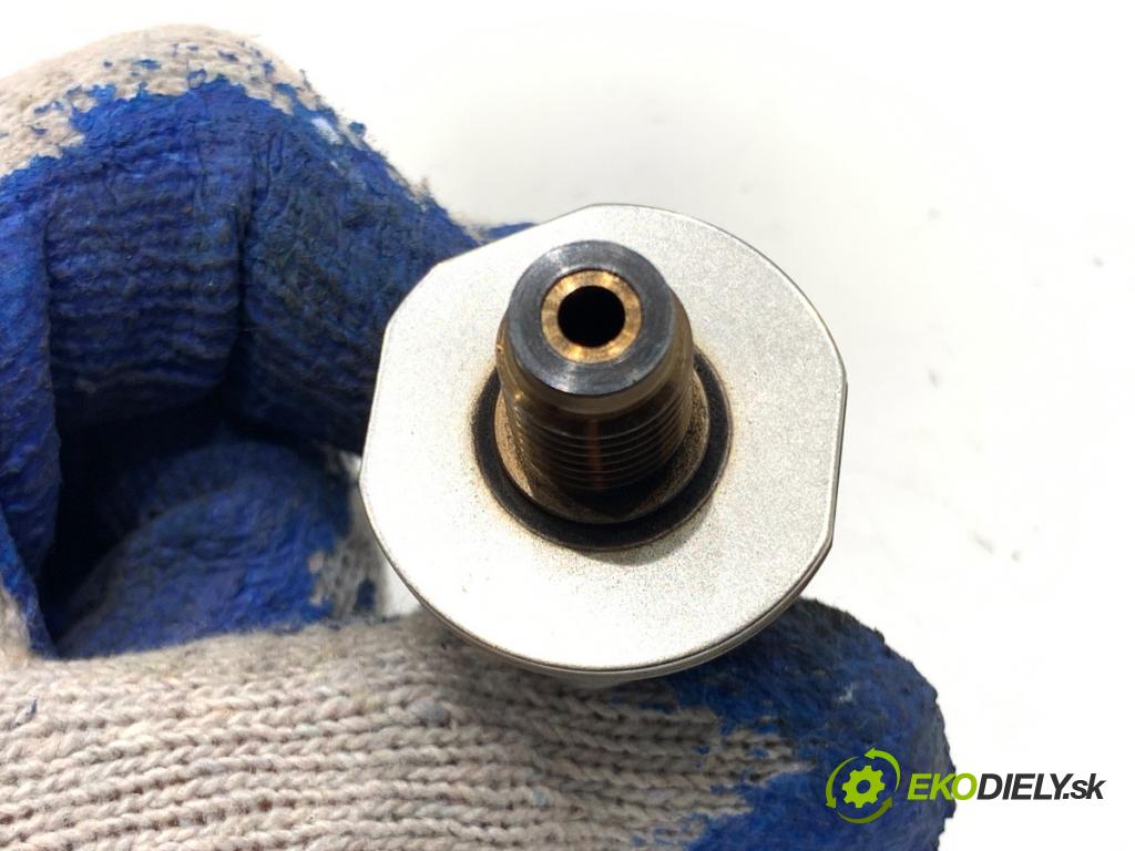 CITROEN C5 III sedan 2009 100 kW 2.0 HDi (RDRHDA) 1997 Snímač tlaku paliva 9658227880 (Snímač)