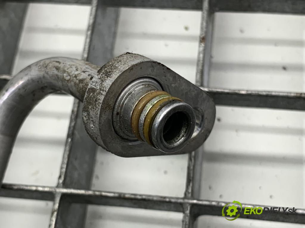 CITROEN C5 III sedan 2009 100 kW 2.0 HDi (RDRHDA) 1997 rúrka klimatizace VP8X7H-19835-AA (Trubka klimatizace)