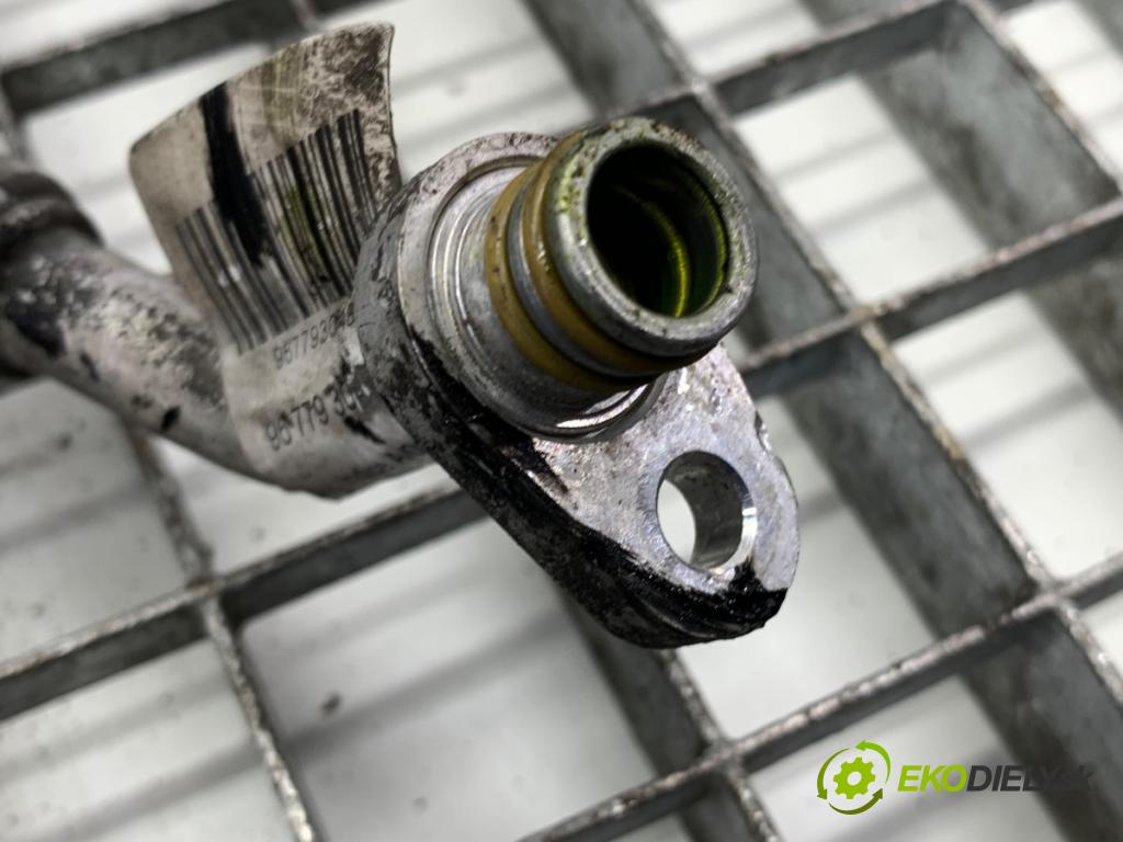 CITROEN C5 III sedan 2009 100 kW 2.0 HDi (RDRHDA) 1997 rúrka klimatizace VP8X7H-19972-RB (Trubka klimatizace)