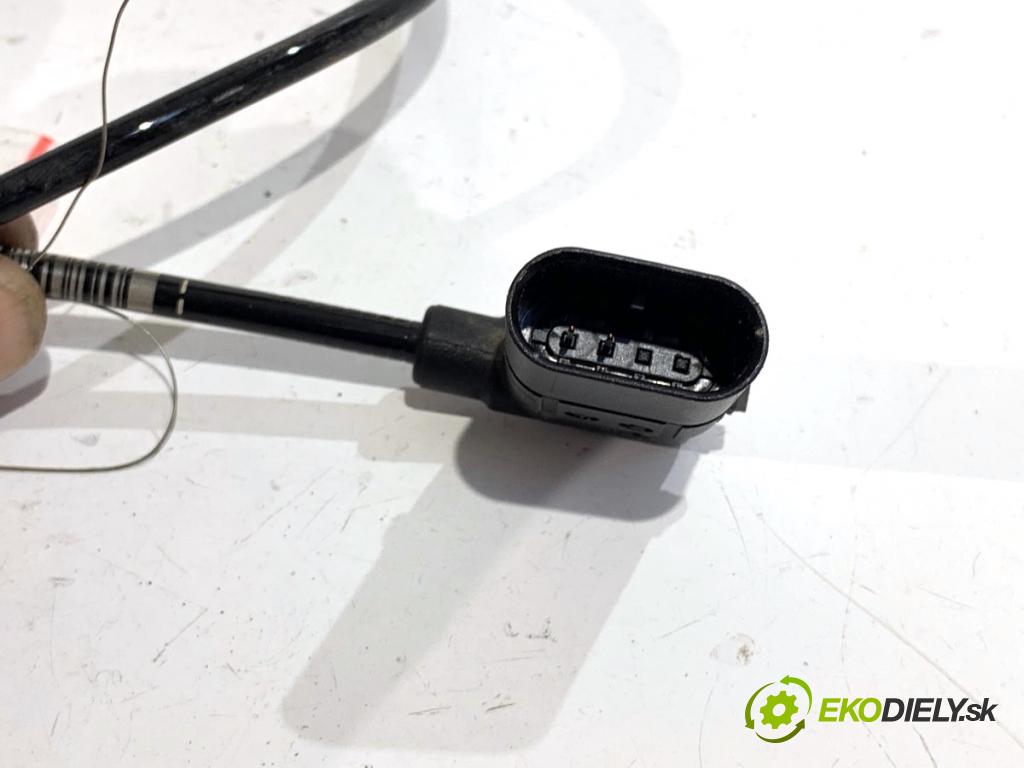 MERCEDES-BENZ CLS coupe 2018 320 kW AMG CLS 53 EQ Boost 4-matic+ (257.361) 2999 Snímač rýchlosti A2135403905 (Snímač)