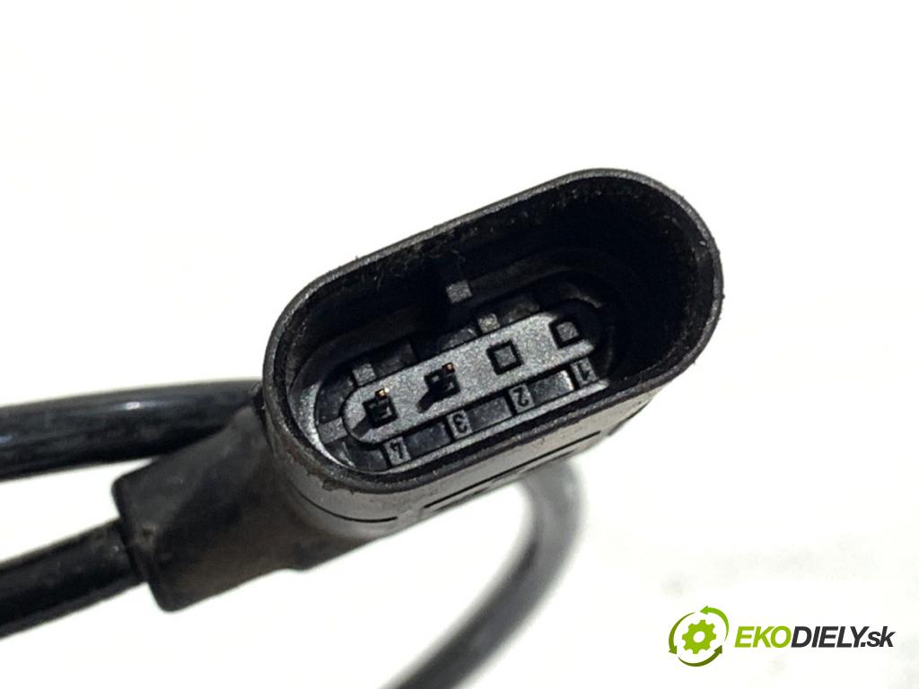 MERCEDES-BENZ CLS coupe 2018 320 kW AMG CLS 53 EQ Boost 4-matic+ (257.361) 2999 Snímač rýchlosti A2135403805 (Snímač)