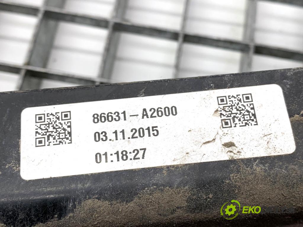 KIA CEED liftback 2015 99 kW 1.6 GDI 1591 výztuha nárazníka zadní část 86631-A2600 (Zadní výztuha)