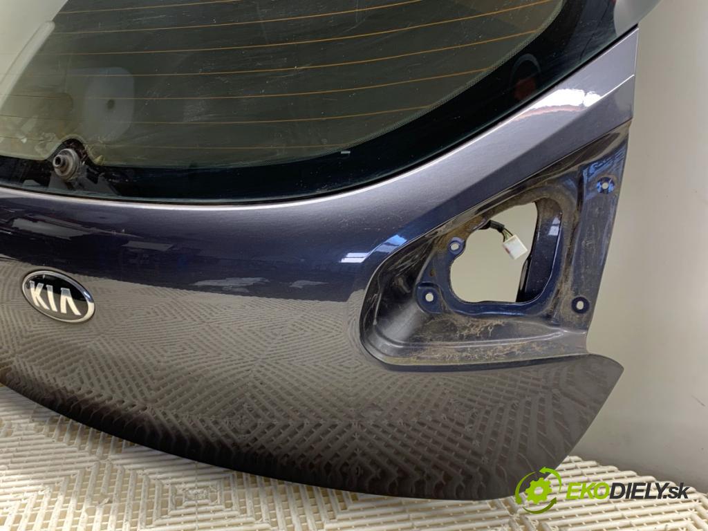 KIA CEED liftback 2015 99 kW 1.6 GDI 1591 kapota zad BE