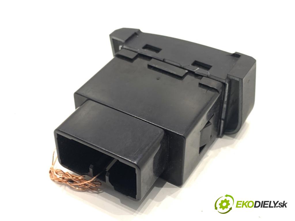 KIA CEED liftback 2015 99 kW 1.6 GDI 1591 Prepínač nastavenia svetiel  (Prepínacie páčky pod volantom)