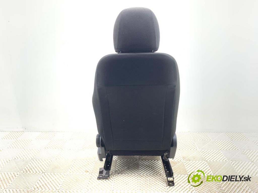 KIA CEED liftback 2015 99 kW 1.6 GDI 1591 Sedadlo ľavy predný