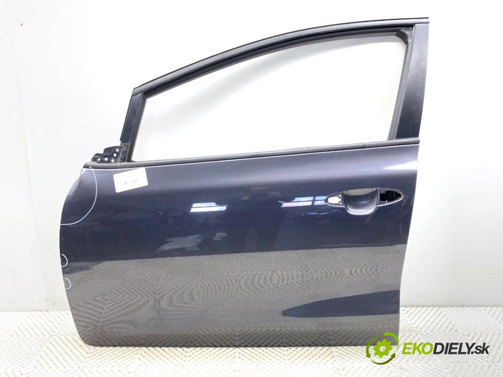 KIA CEED liftback 2015 99 kW 1.6 GDI 1591 Dvere ľavy predný BE