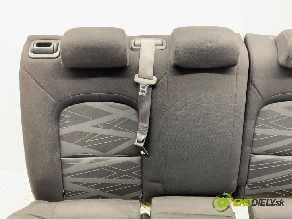 KIA CEED liftback 2015 99 kW 1.6 GDI 1591 Sedadlo druhý rad