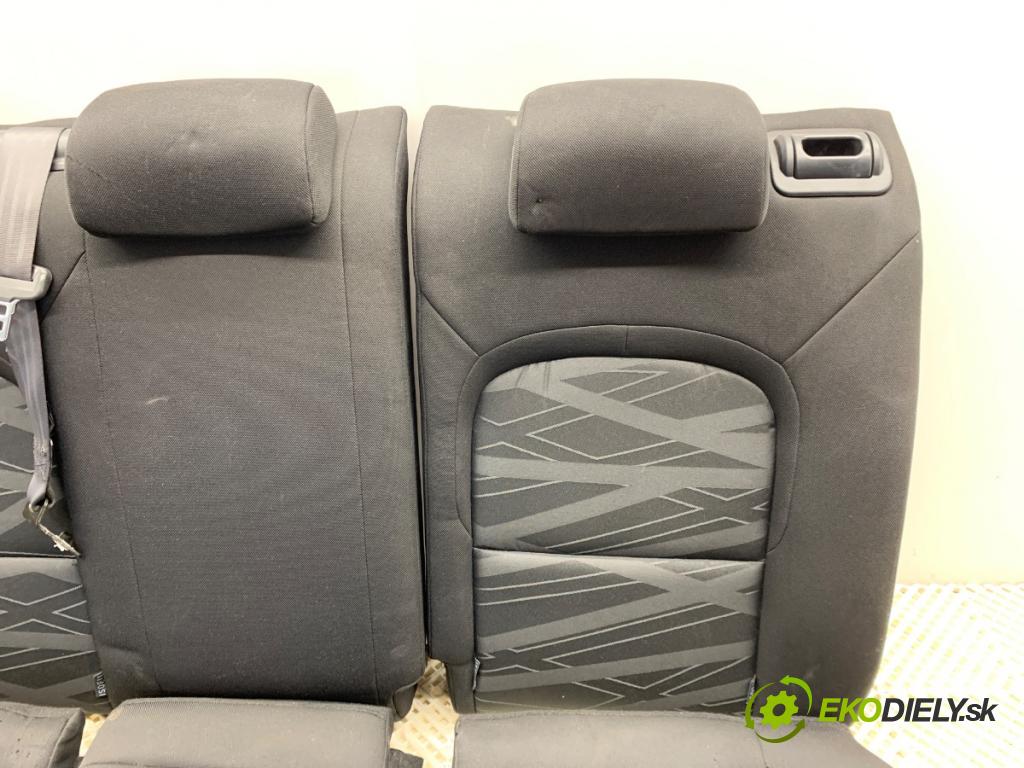 KIA CEED liftback 2015 99 kW 1.6 GDI 1591 Sedadlo druhý rad