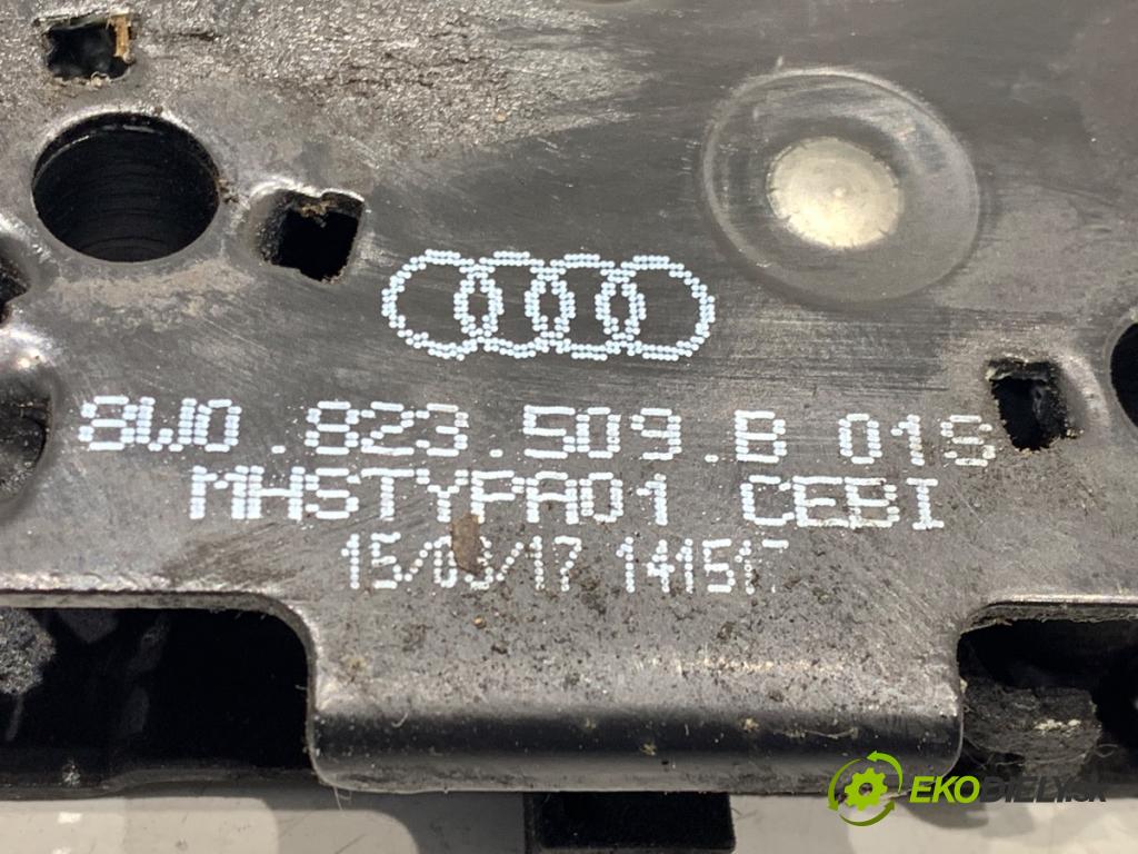 AUDI A4 B9 Kombi 2017 140 kW 2.0 TDI quattro 1968 zámok kapoty pravy 8W0823509B