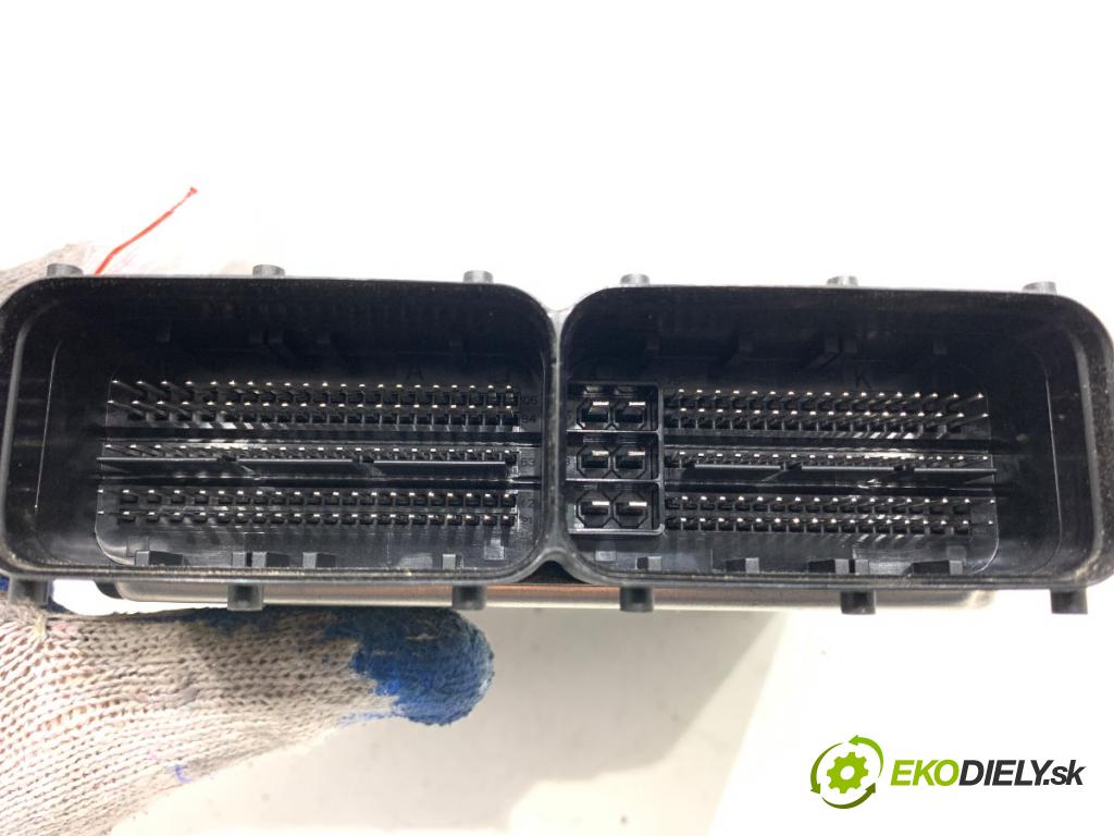 AUDI A4 B9 Kombi 2017 140 kW 2.0 TDI quattro 1968 riadiaca jednotka Motor 04L907309L (Riadiaca jednotka)