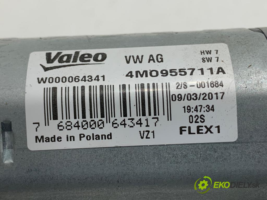 AUDI A4 B9 Kombi 2017 140 kW 2.0 TDI quattro 1968 Motor stieračov zad 4M0955711A