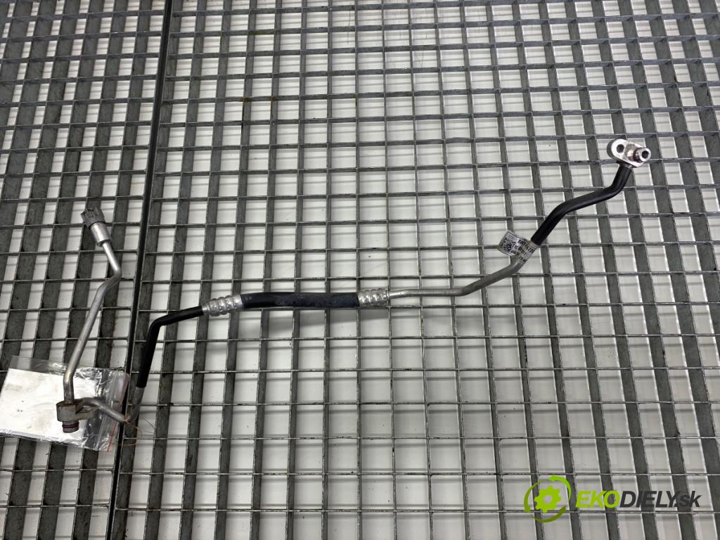 AUDI A4 B9 Kombi 2017 140 kW 2.0 TDI quattro 1968 rúrka klimatizace 8W1816720 (Trubka klimatizace)