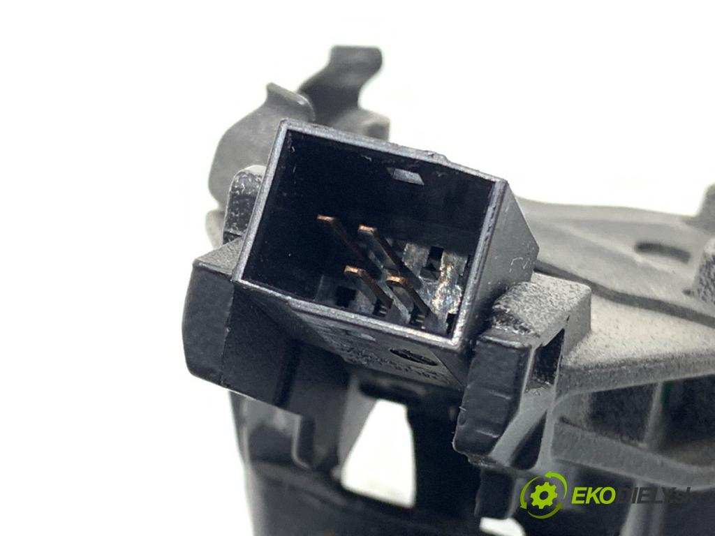 AUDI A4 B9 Kombi 2017 140 kW 2.0 TDI quattro 1968 Spätné zrkadlo vnútorné 8W0857511 (Spätné zrkadlo vnútorné)