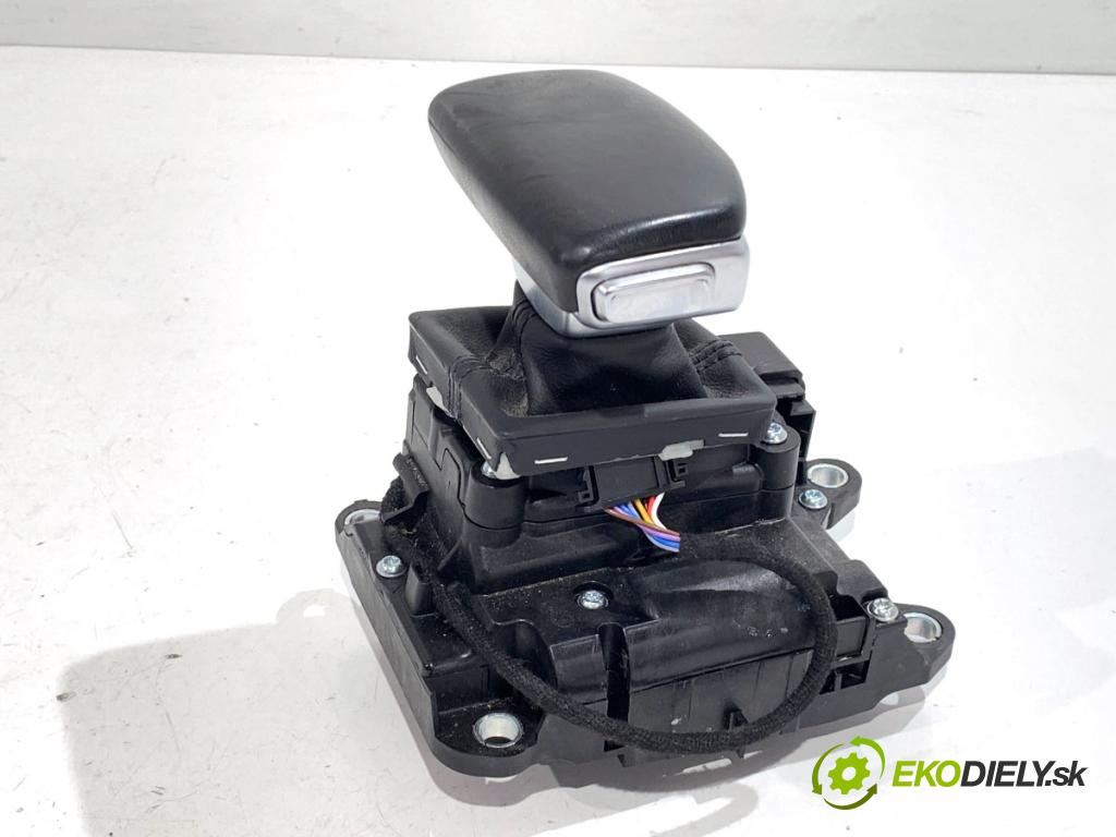 AUDI A4 B9 Kombi 2017 140 kW 2.0 TDI quattro 1968 Kulisa 8W1713041L (Rýchlostná páka (kulisa))