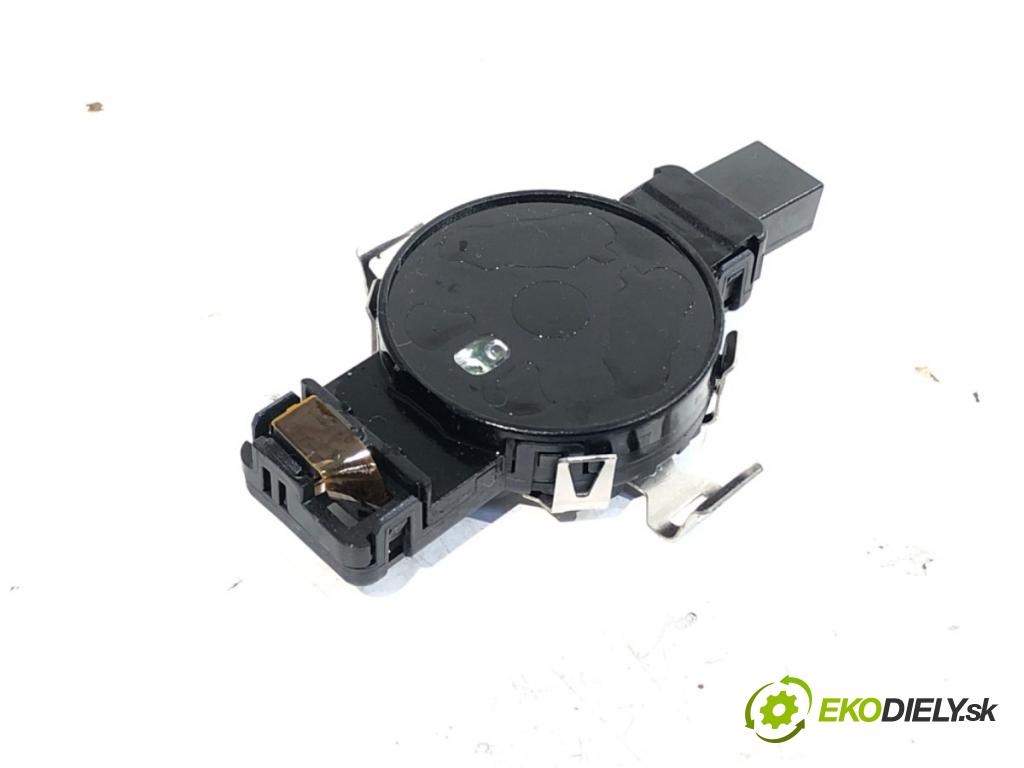 AUDI A4 B9 Kombi 2017 140 kW 2.0 TDI quattro 1968 Snímač dažďa 81A955555A (Snímač dažďa)