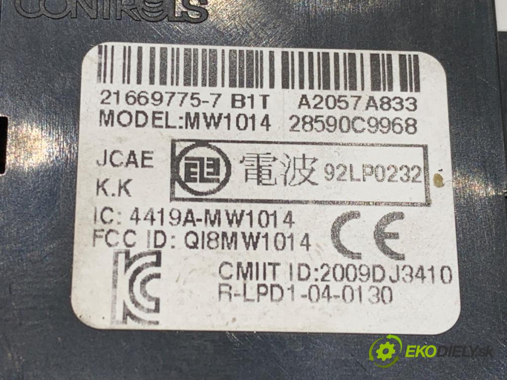 NISSAN QASHQAI J10 SUV 2012 96 kW 1.6 dCi 1598 spinačka N0502825 (Spínacia skrinka)