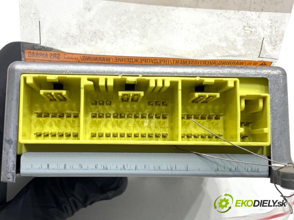 NISSAN QASHQAI J10 SUV 2012 96 kW 1.6 dCi 1598 senzor airbag 98820BK30A (Snímač)