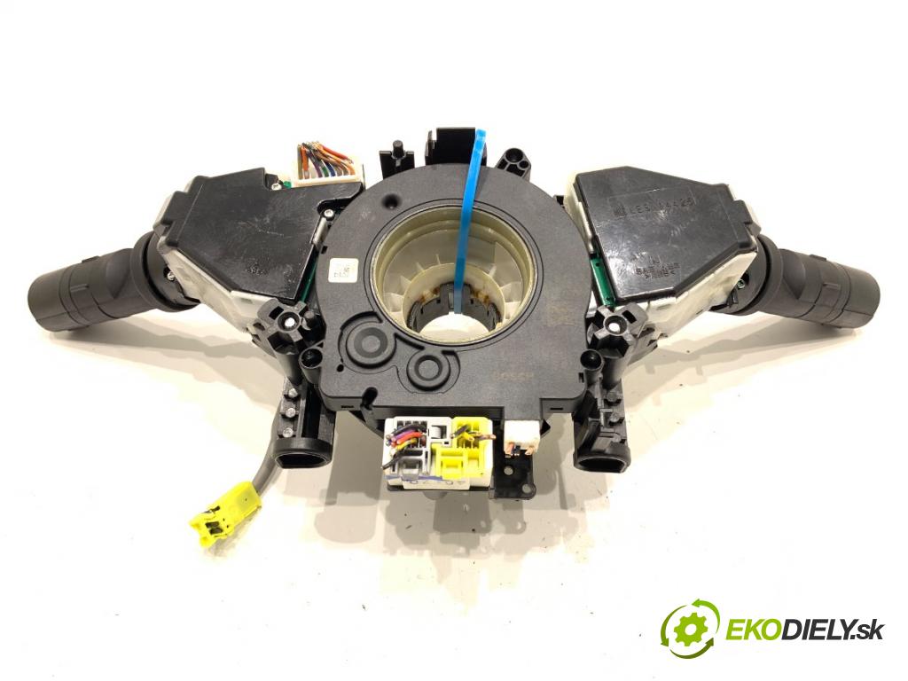 NISSAN QASHQAI J10 SUV 2012 96 kW 1.6 dCi 1598 Prepínač kombinovaný 47945JD00A 0265005545 (Prepínacie páčky pod volantom)