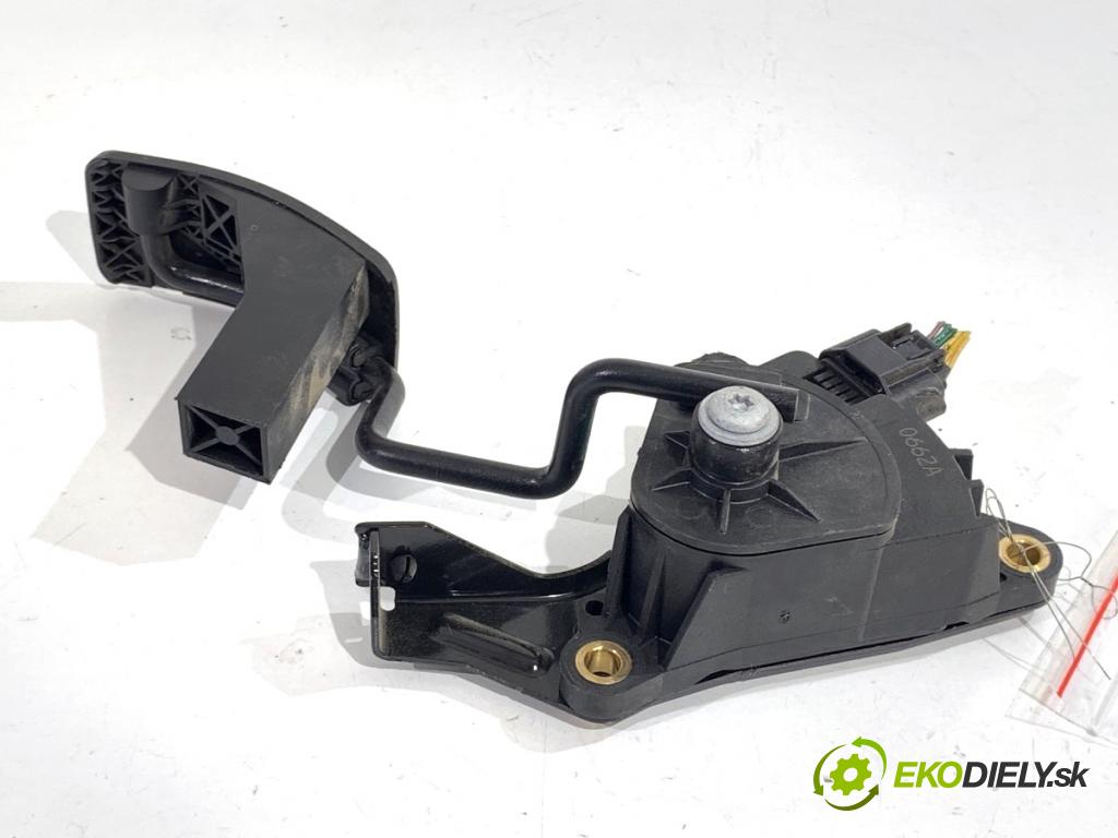 NISSAN QASHQAI J10 SUV 2012 96 kW 1.6 dCi 1598 Potenciometer plynu 0662A2027D (Potenciometer plynového pedálu)