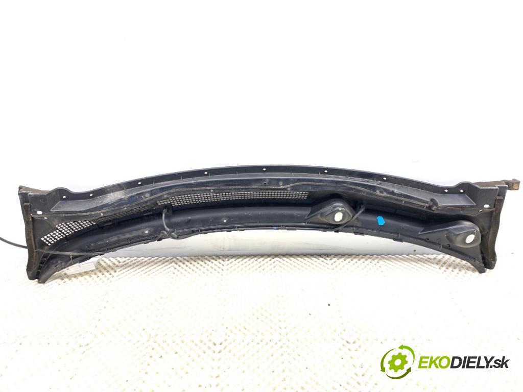 NISSAN QASHQAI J10 SUV 2012 96 kW 1.6 dCi 1598 Torpédo, plast pod čelné okno 66862JD900 (Torpédo (plast pod čelným sklom))