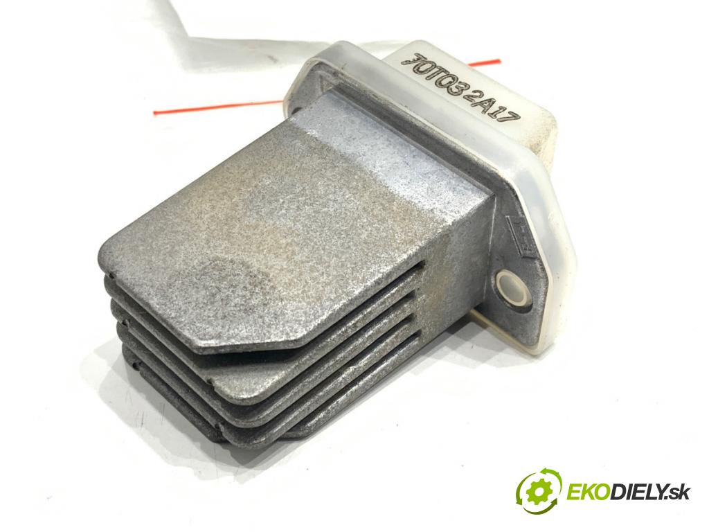 NISSAN QASHQAI J10 SUV 2012 96 kW 1.6 dCi 1598 Odpor, rezistor kúrenia vzduchu  (Odpor (rezistor) kúrenia)